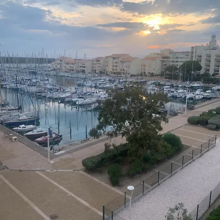 Escapade Vue Sur Le Port Apartment Leucate