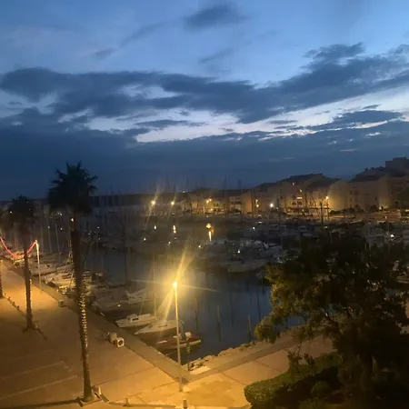 Escapade Vue Sur Le Port Apartment